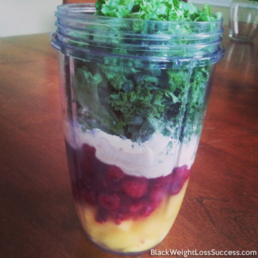 kale raspberry mango smoothie